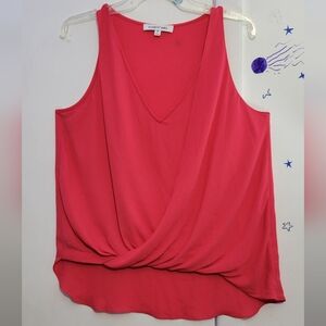 2 for 1 Elizabeth And James Sleeveless Top Blouse Both Medium blue and red